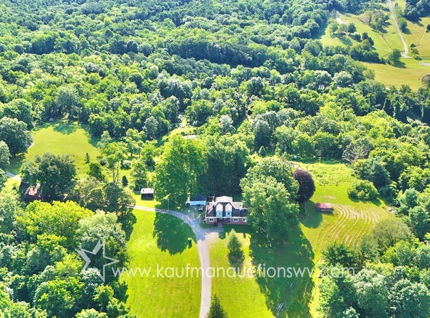384 Windswept Acres Ln., Parkersburg, WV 26104