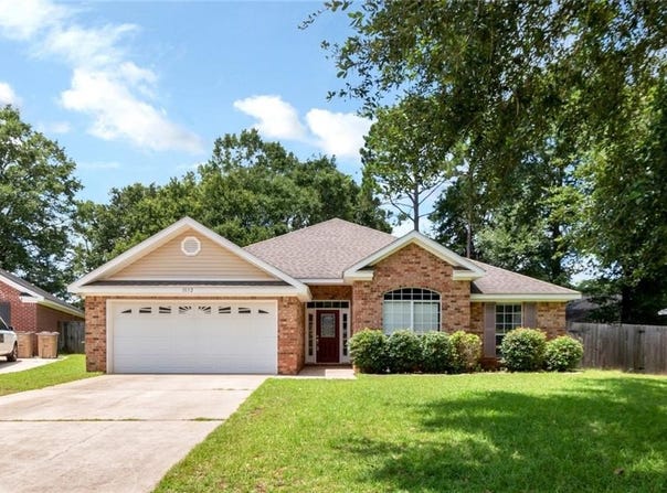 1832 Kendall Court E, Mobile, AL 36695