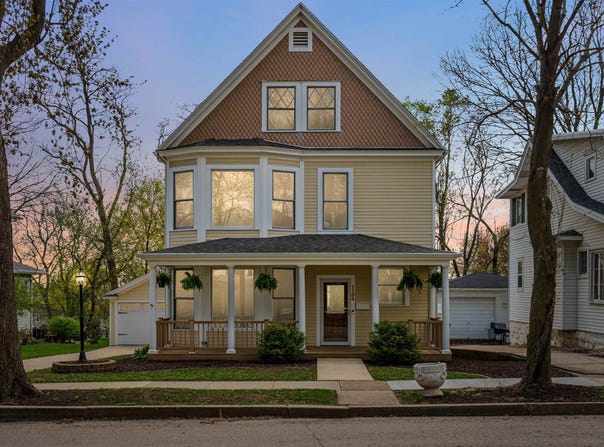 1134 Langworthy, Dubuque, IA 52001