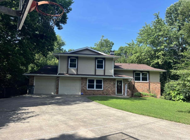 302 Whitson Drive, Vincennes, IN 47591