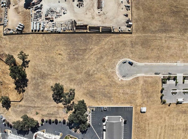 COW MEADOW PL, Templeton, CA 93465