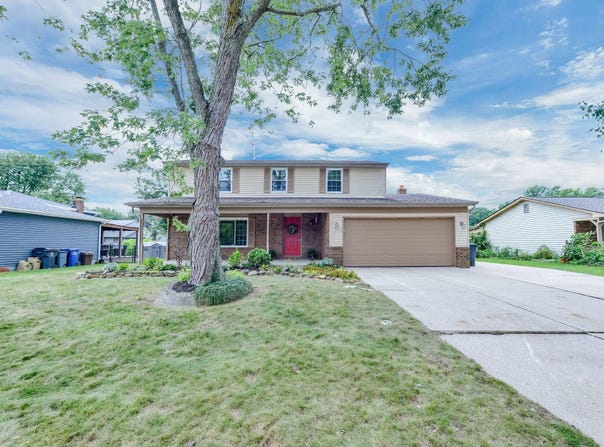 6433 Silverleaf Avenue, Reynoldsburg, OH 43068