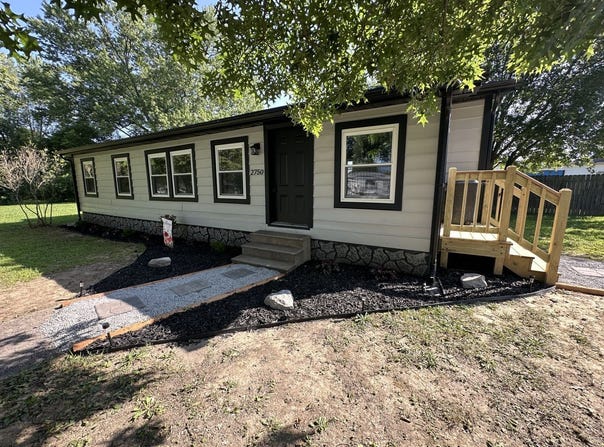 2750 Walden St, Coolville, OH 45723