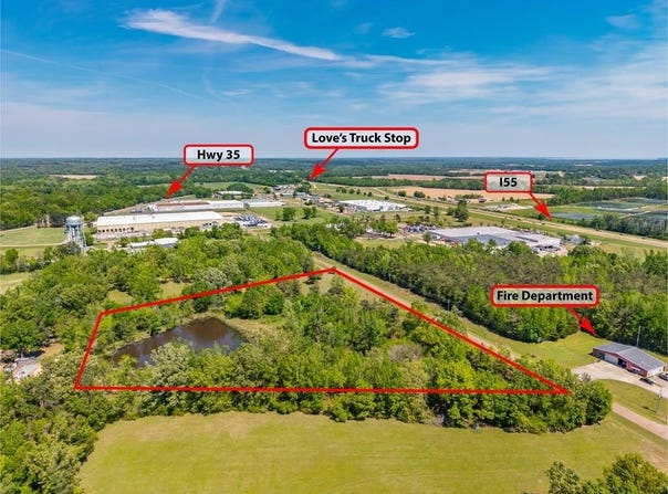 Noseff Drive, BATESVILLE, MS 38606