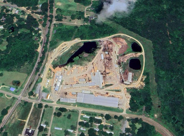 766 Ouachita 67, Camden, AR 71701