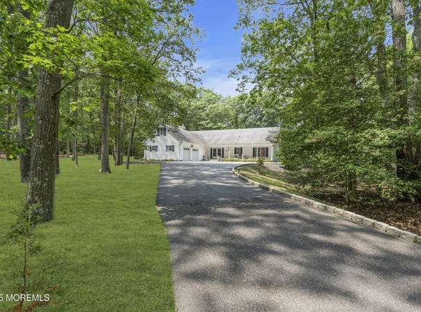 2123 Baileys Corner Road, Wall, NJ 07719