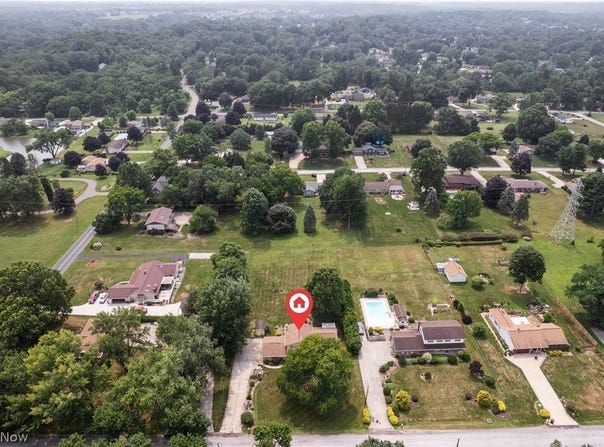3544 Ada Vista Drive, Uniontown, OH 44685