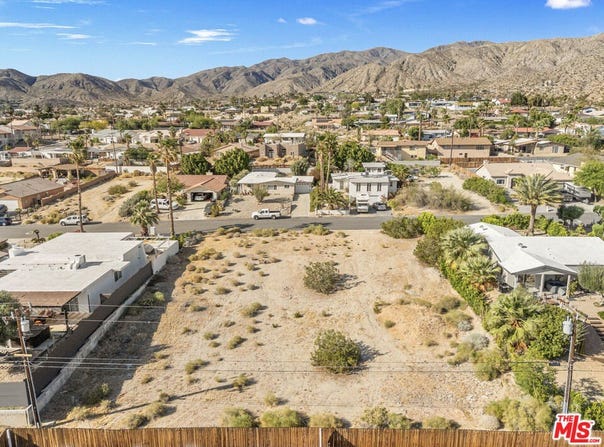 San Ardo, Desert Hot Springs, CA 92240