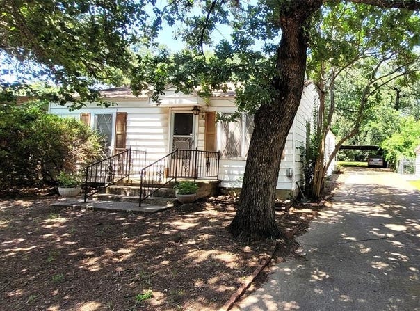 3313 Pueblo Trail, Lake Worth, TX 76135