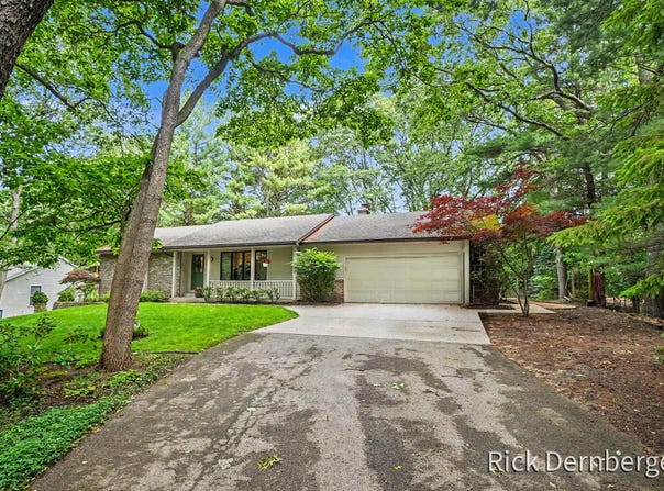 2185 Eagle Boulevard, Holland, MI 49424