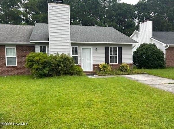 103 Live Oak Court, Midway Park, NC 28544