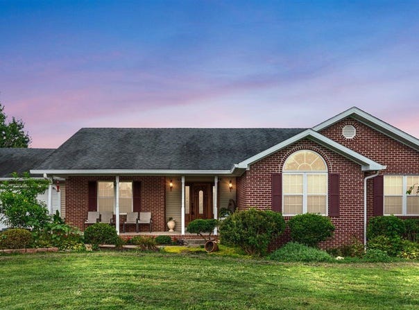 869 Haywood Cedar Grove Road, Glasgow, KY 42141