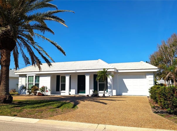 926 INLET CIRCLE, VENICE, FL 34285