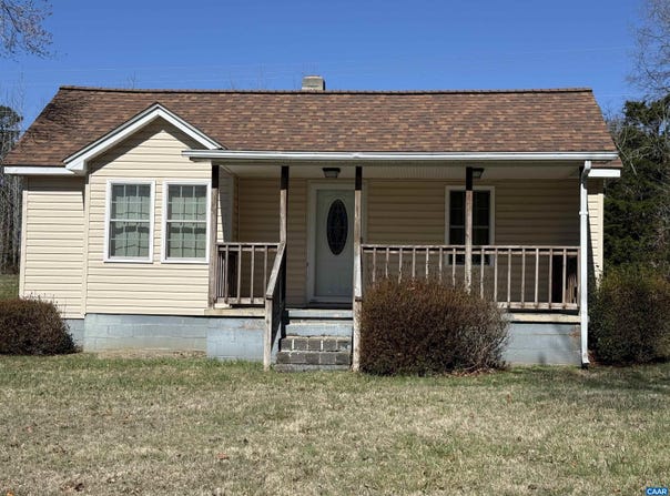 3837 CEDAR LANE RD, KENTS STORE, VA 23084