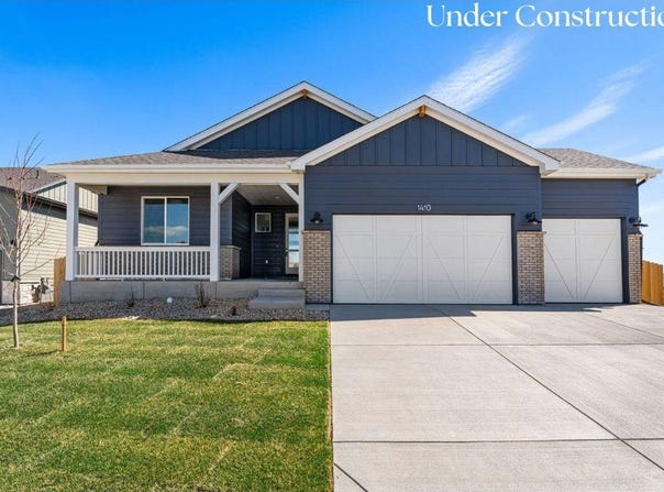 844 Doubleleaf Dr, Windsor, CO 80550
