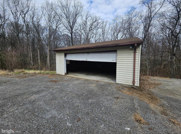 397 CHARLES HALL DRIVE, MILLERSVILLE, MD 21108