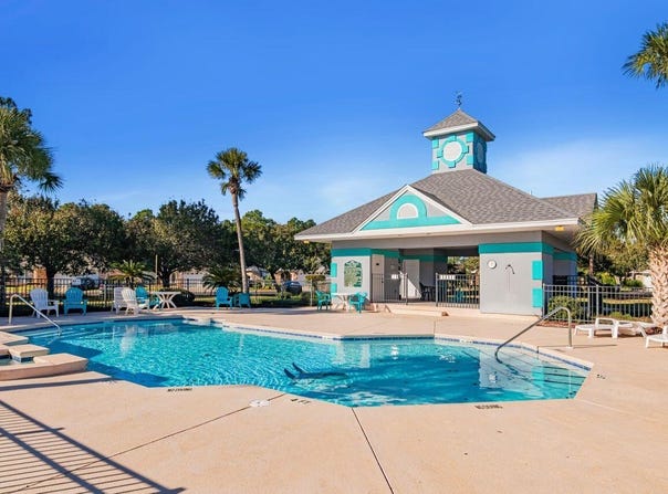 9761 Leeward Way, Navarre, FL 32566