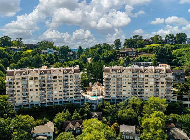2700 ARLINGTON AVENUE, BIRMINGHAM, AL 35205