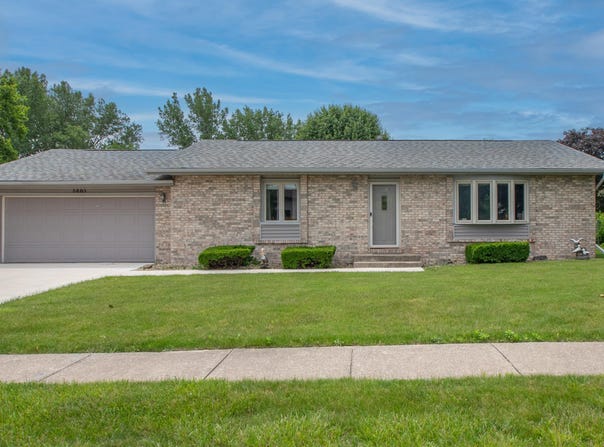 5805 Keller Avenue, Portage, IN 46368
