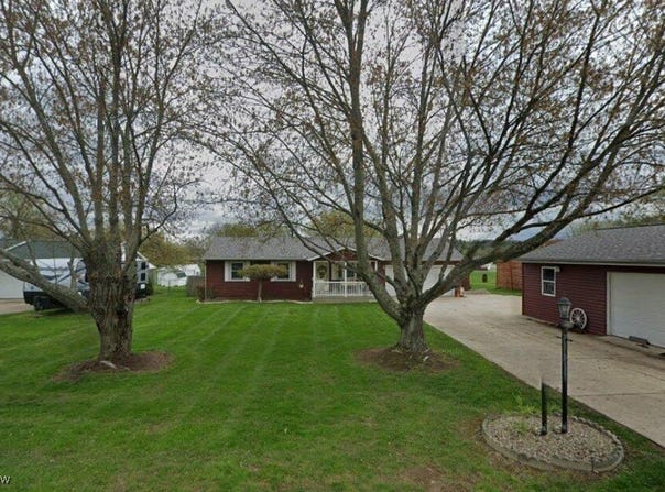 1119 Ellen Drive, South Zanesville, OH 43701