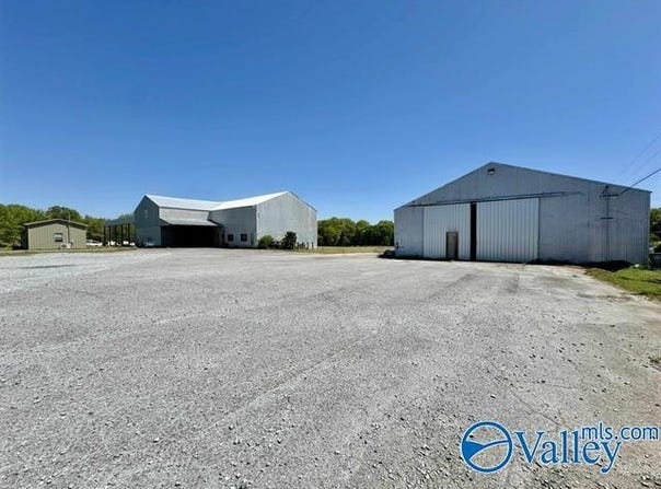 6808 County Road 91, Rogersville, AL 35652