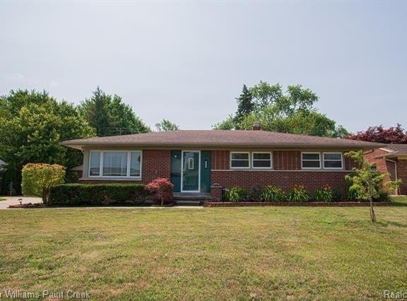 8336 Timberline Drive, Shelby Twp, MI 48316