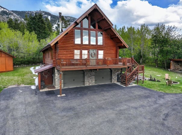 2462 E Green Canyon, Inkom, ID 83245