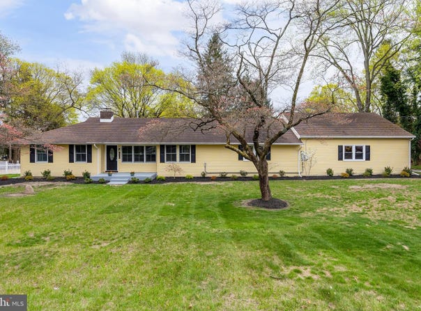 370 GANTTOWN ROAD, SEWELL, NJ 08080