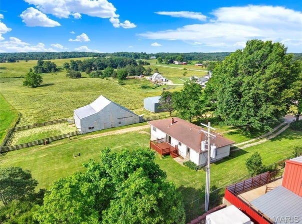 4642 Highway 185, New Haven, MO 63068