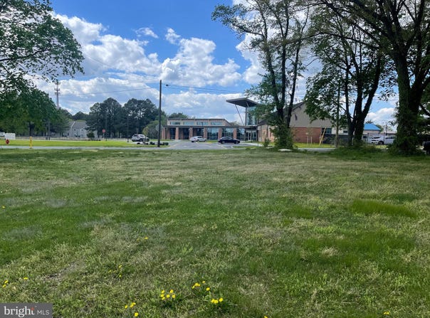 129 WASHINGTON ST, MILLSBORO, DE 19966