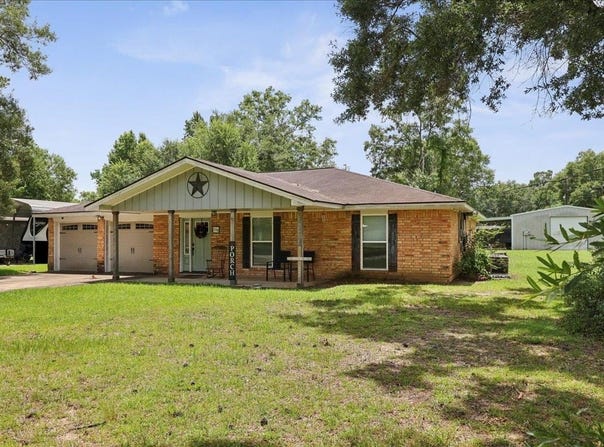 730 Strickland, Vidor, TX 77662