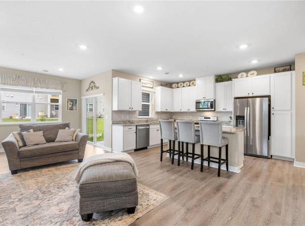 11175 Balsam Pointe Trail, Dayton, MN 55327