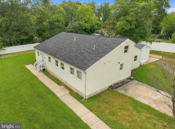 8200 LEGION Drive, LORTON, VA 22079