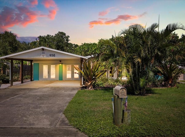 936 SANTA CRUZ ROAD, COCOA BEACH, FL 32931