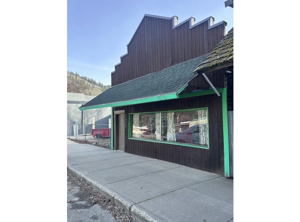 535 MEYERS ST, KETTLE FALLS, WA 99141
