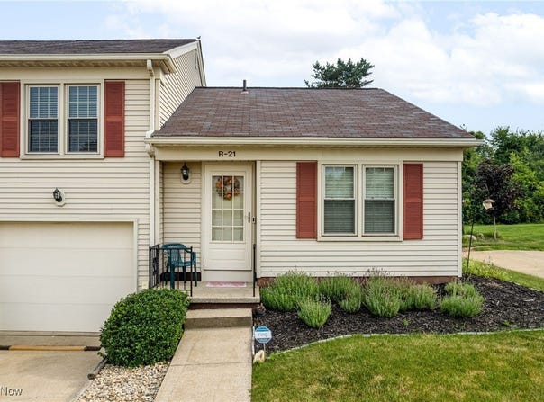 5279 Creekside Boulevard unit: R21, Brunswick, OH 44212