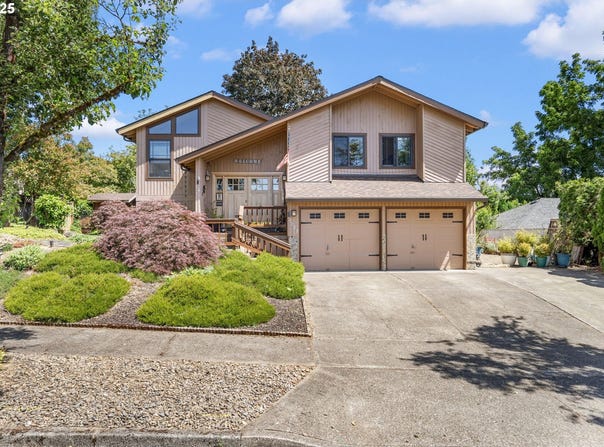 3327 HILLCREST WAY, Forest Grove, OR 97116