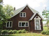 5260 W 220th Street, Fairview Park, OH 44126