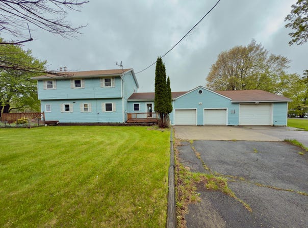 1234 Mathews Drive, Blakeslee, PA 18610