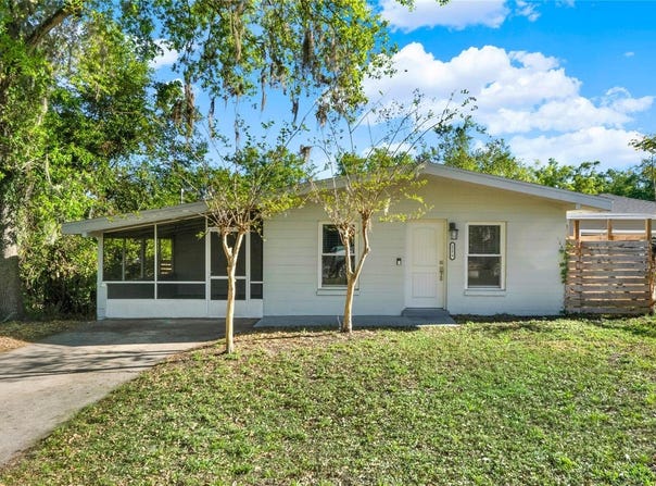 1179 SEMINOLE STREET, CLERMONT, FL 34711