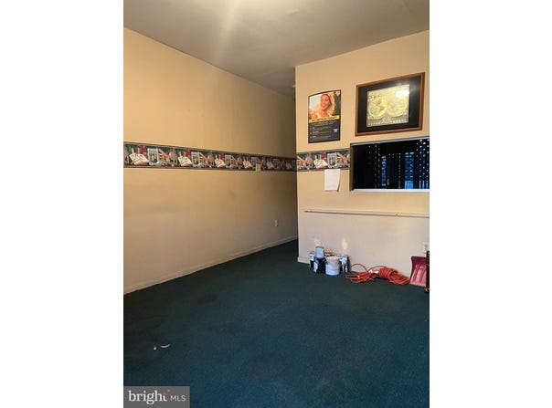 1433 HADDON AVENUE, CAMDEN, NJ 08103