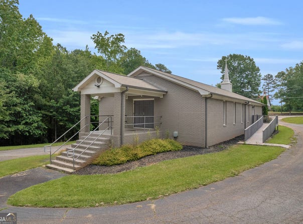 476 Jefferson, Winder, GA 30680
