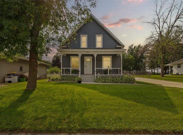 700 9th Avenue SW, Faribault, MN 55021