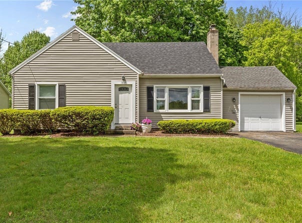 1617 Five Mile Line Road, Penfield, NY 14526