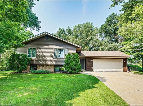 1989 Birch Street, Lino Lakes, MN 55038