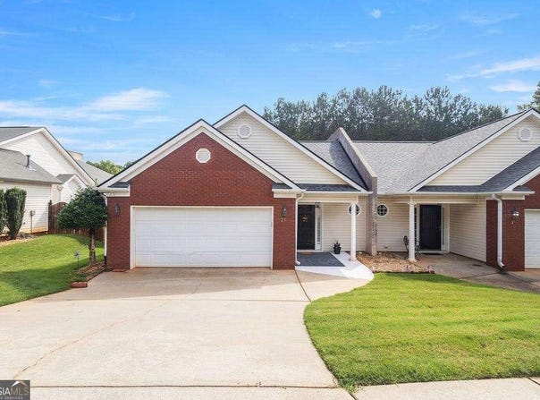 21 Stony Oak Drive Drive, Newnan, GA 30263