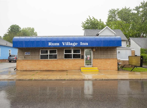 2209 Kemble Avenue, South Bend, IN 46613