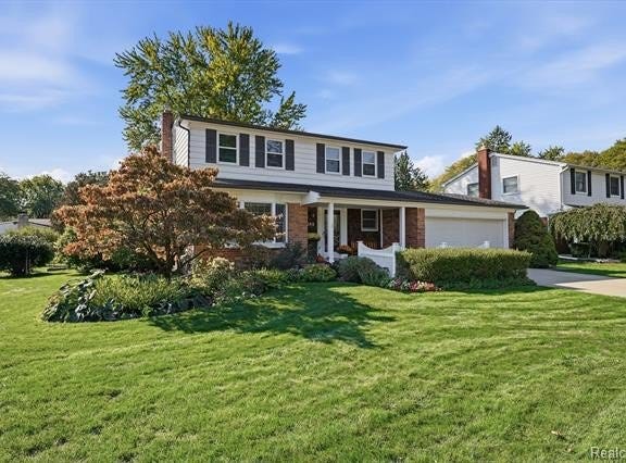15565 Hix Court, Livonia, MI 48154