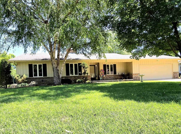 2108 Mound, Winfield, KS 67156