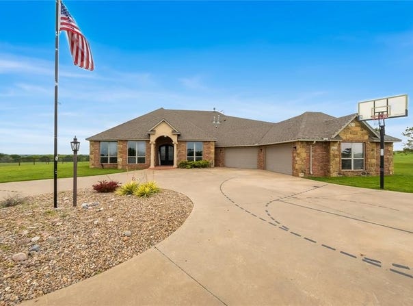 15697 State Highway 74, Wayne, OK 73095